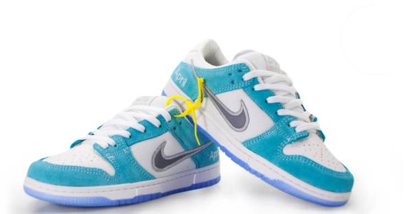 Nike April Skateboards - Image 2