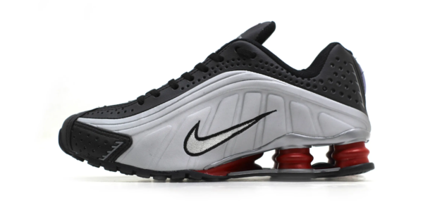 Nike Shox R4 - Image 13